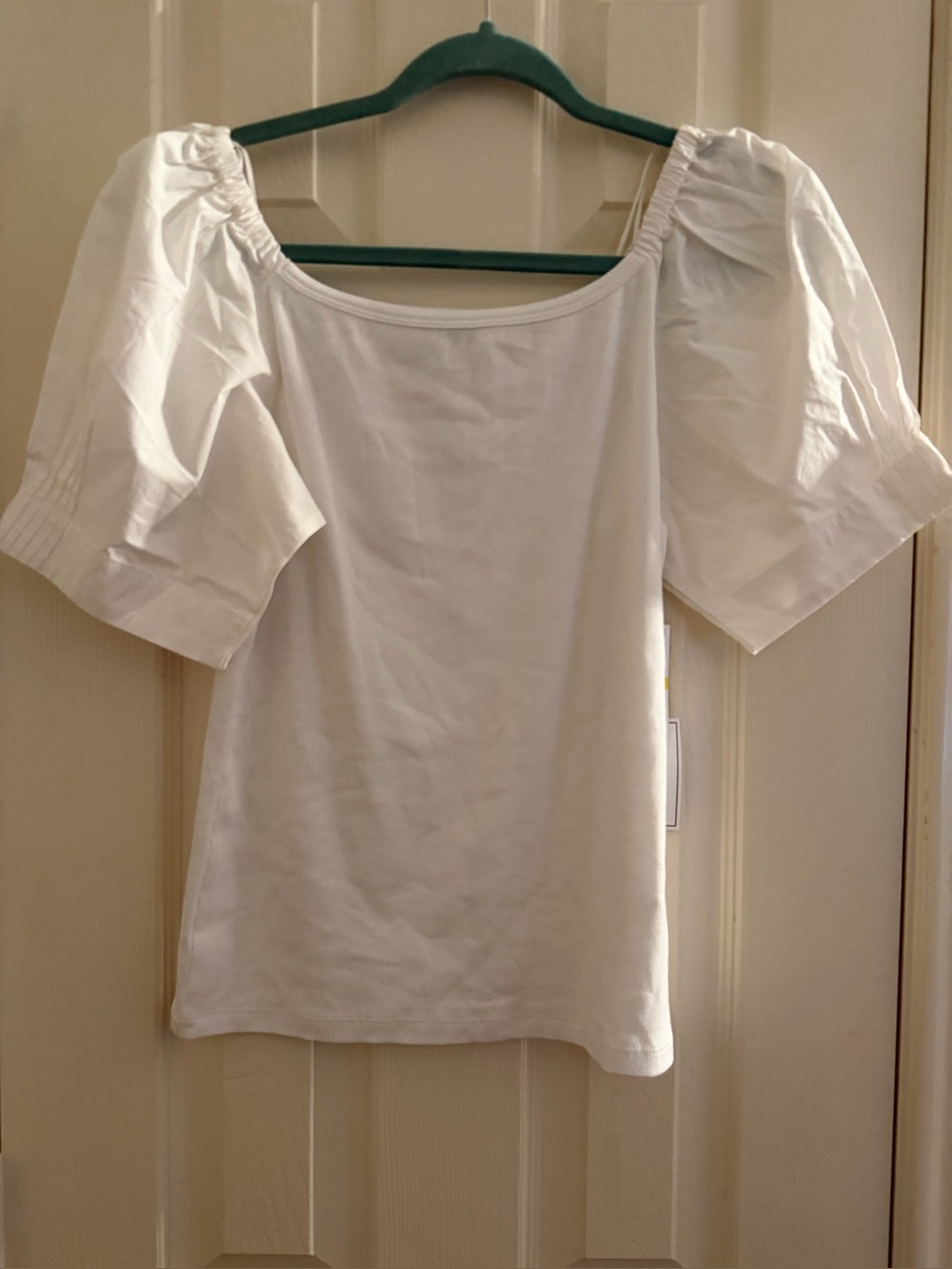 Women’s white puffed sleeve soft ribbed top by 1.State nwt